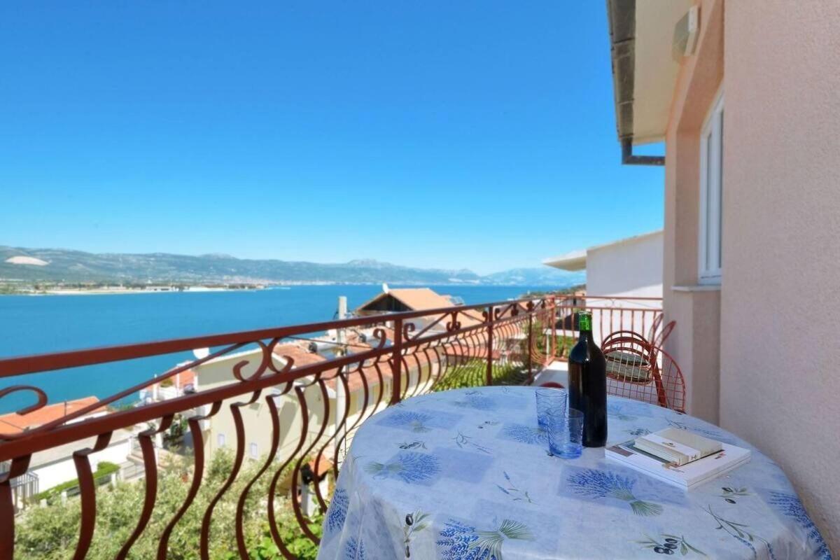 Apartments Sima Trogir Exterior foto